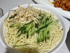 鸡丝凉面-峨嵋酒家总店(车公庄店)
