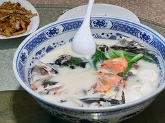 极品八宝鱼头皇-山外山菜馆(玉泉路店)