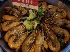 -麦凯伦烧烤·精酿超级工厂店(金桥总店)