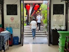 -唔呶喔哩酒家(生产街店)