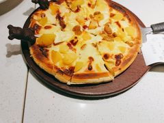 -汤姆家的牛排意面披萨(新城市广场店)