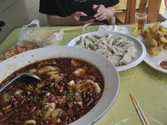 -雪湖煜辰鱼头老店(雪野湖店)