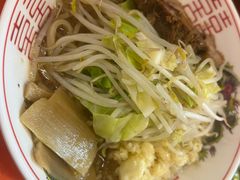 -拉面莊夢語＆中华料理八椿