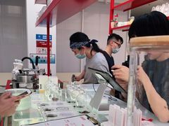 -UNI UNI(环亚凯瑟琳店)