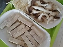 -15年老字号鑫鑫猪肚鸡·椰子鸡海南火锅(兴隆华侨农场店)