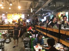 大堂-钢管厂歆瑞源油卤串串香(春熙路太古里店)