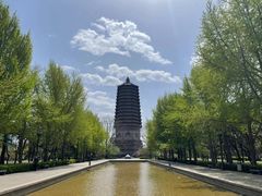 -玲珑塔公园