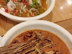 -嘉州叶婆婆钵钵鸡(建设路店)