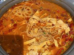-裕鼎鲜·新中菜(金鼎广场店)