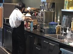 -星巴克臻选(深圳东海缤纷天地店)