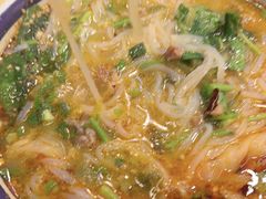 -云阿蛮云南生烫牛肉米线(奉贤路店)