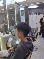 -藤野造型烫发染发