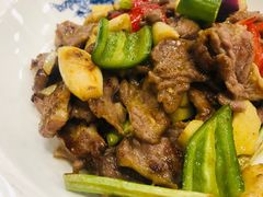 葱姜爆炒黄牛展-阿多私房菜(顺德店)