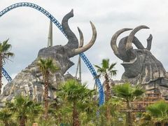 -七彩云南欢乐世界