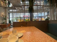 -红樱桃·欢乐餐厅(太原里店)