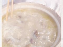 -渝君重庆火锅(嘉宾路店)