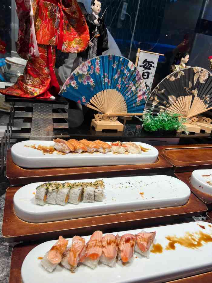 艾慕丝花园海鲜自助餐厅(西溪印象城店)-"这家自助餐既可以烧烤又可以