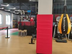 -悦动体能篮球羽毛球网球(三里河店)