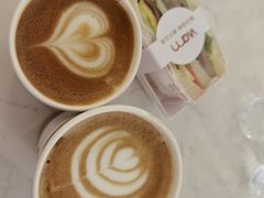 暖白-Cafe on warm(丹霞店)