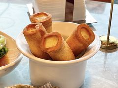 -蝴蝶里·粤菜·点心(滨江龙湖店)