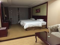 -维也纳酒店(广州惠福西上下九店)