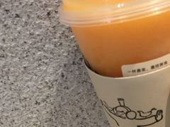 -喜茶(北京华贸购物中心店)
