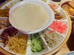 -怪噜范·老贵阳街头名小吃(汇金星力城店)