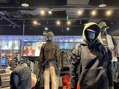 -NIKE品牌体验店(金源新燕莎店)