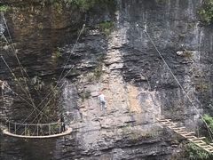 -贵阳猴耳天坑·极限酷玩公园