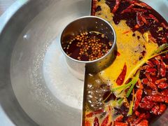 -佬土鹅肠火锅(解放路店)