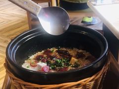 式腊味煲仔饭-狐狸爱上椰子鸡(滨江星光大道店)