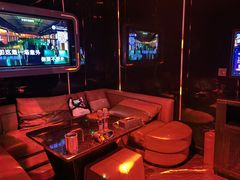 -萧邦音乐会所KTV(向西店)