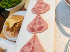 -三人行骨头王火锅(长寿店)