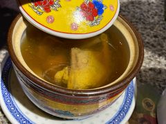桂圆雪梨炖乳鸽-南京大牌档(凯德1818店)