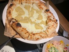 -春树下·树屋花房西餐厅(罍街AS1980店)