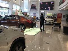 -成都锦泰一汽丰田4S店(龙泉驿区店)