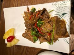 -云海肴·汽锅鸡·云南菜(天山百盛优客店)