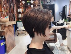 -PE SALON