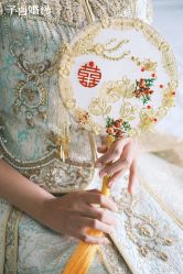 -予白婚纱礼服馆