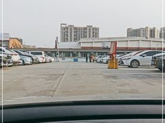 -大润发停车场(闸北店)