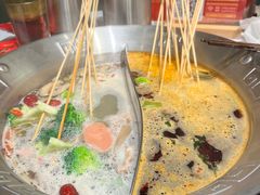 -大芊金重庆串串火锅(南京路店)