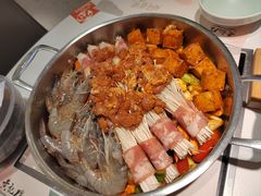 -黄记煌三汁焖锅(新佳丽江汉路店)