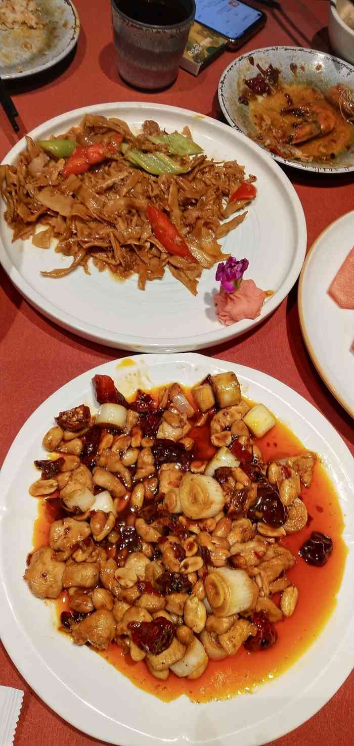 九段烧传统中国菜(东盛大街店)-"九段烧其实也算开了很多年了.