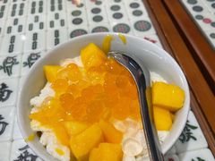芒果牛奶冰-堂屋糖水店(愚园店)