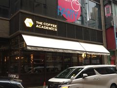 门面-The Coffee Academïcs(铜锣湾店)