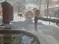 -长白山聚龙火山温泉