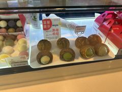 -西树泡芙(湖滨银泰in77B区店)