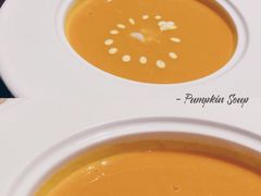 奶香南瓜汤配以蟹肉棒-一棵树·意大利西餐厅One Tree(新城店)