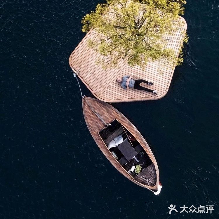 设计师在哥本哈根设计了一座迷你浮岛 CPH-Ø1