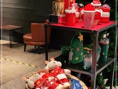 -星巴克臻选(南京金茂览秀城店)